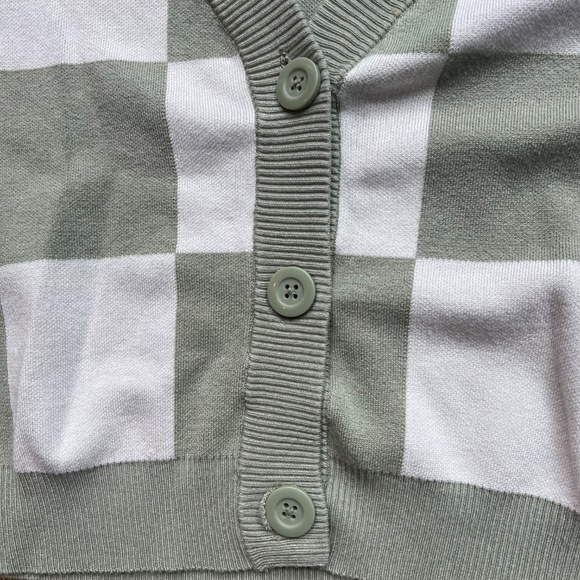 Garage Checkered Cardigan – Desert Sage, Size Medium - Picture 2 of 7